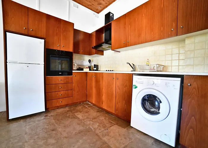 Laouri Traditional 1-bedroom In Kalopanayiotis *